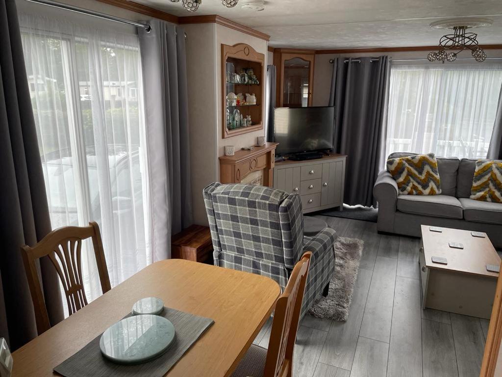 Belfry 6 - Homely Spacious Caravan Seton Sands Port Seton エクステリア 写真